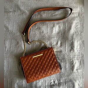 Steve Madden cross body bag